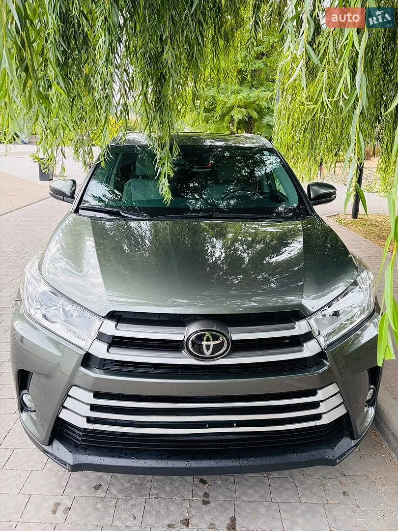Toyota Highlander, 2019