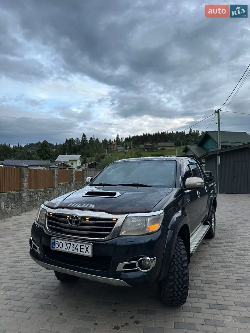 Toyota Hilux, 2014
