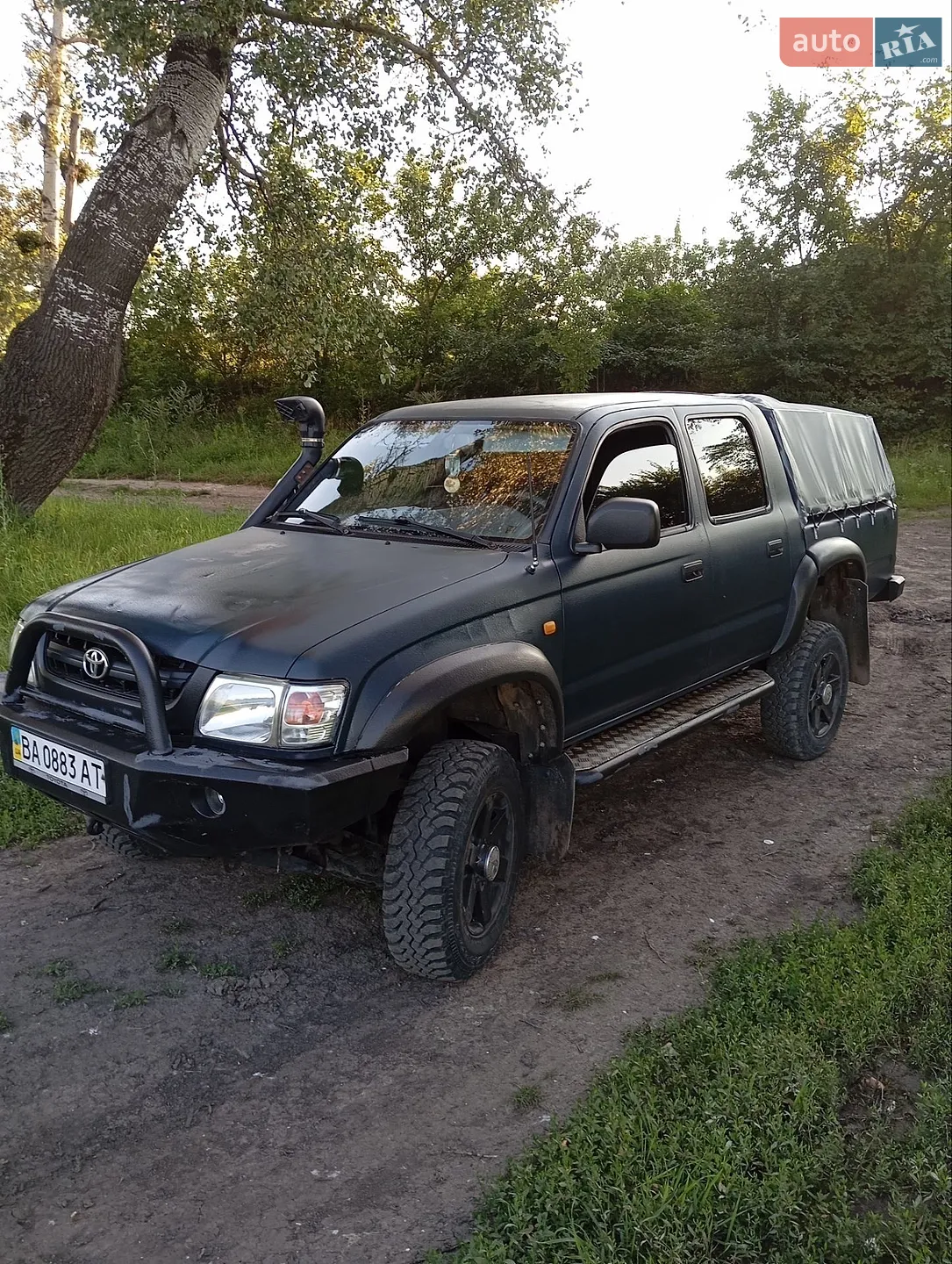 Toyota Hilux, 2004
