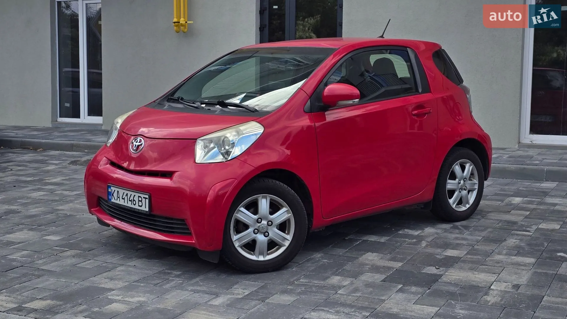 Toyota IQ, 2011