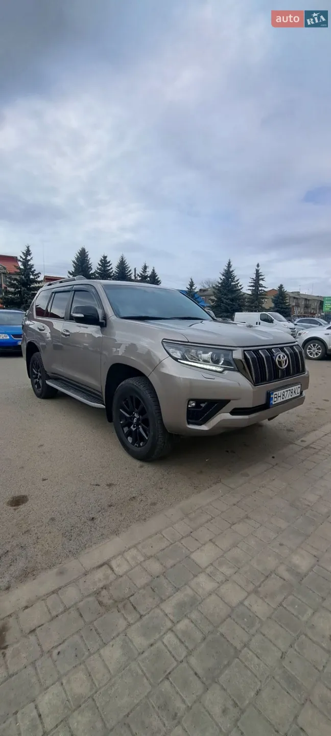 Toyota Land Cruiser Prado, 2021