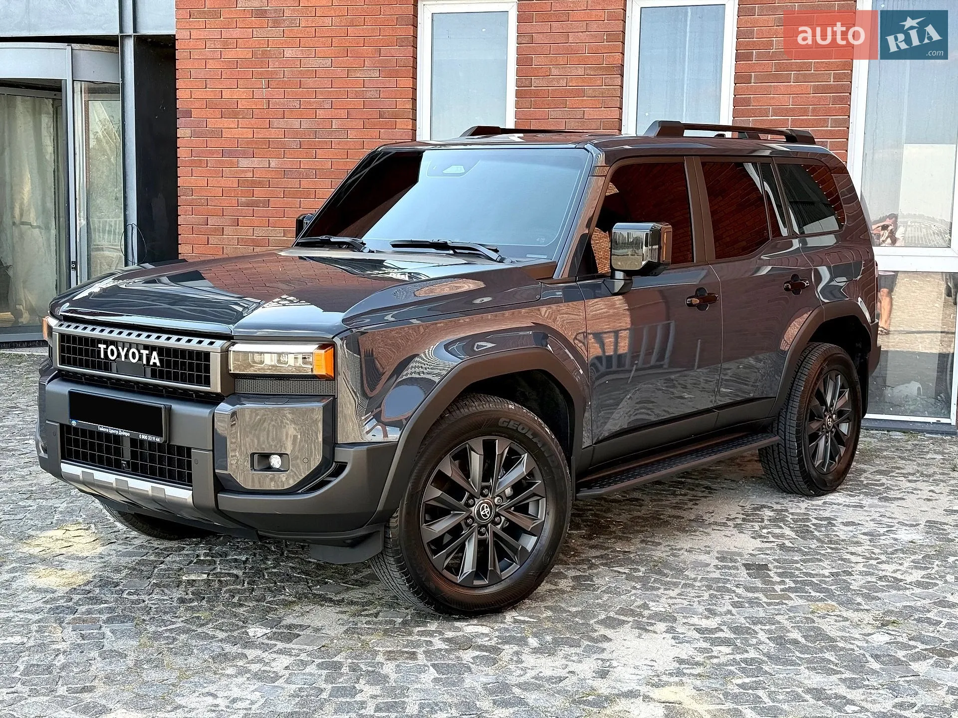 Toyota Land Cruiser Prado, 2025