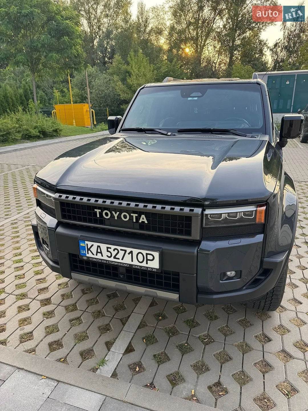 Toyota Land Cruiser Prado, 2024