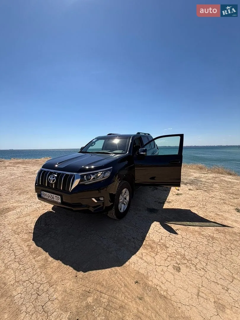 Toyota Land Cruiser Prado, 2023
