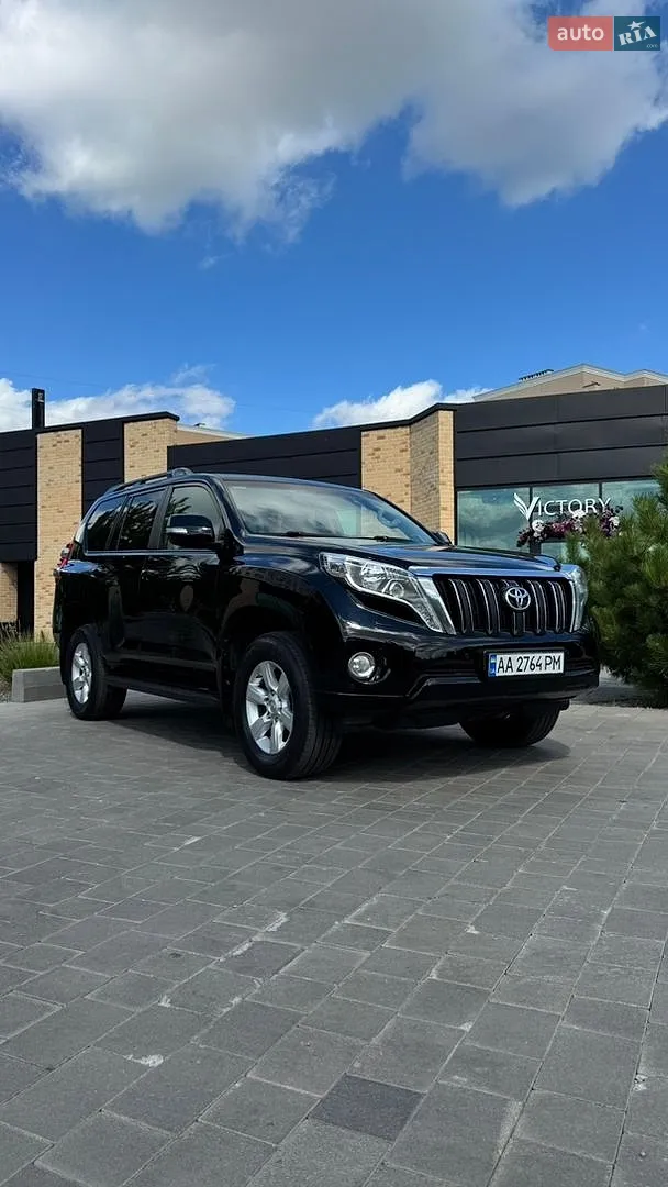Toyota Land Cruiser Prado 2017 — 1