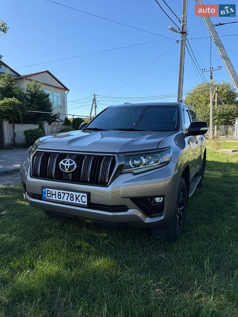 Toyota Land Cruiser Prado, 2021