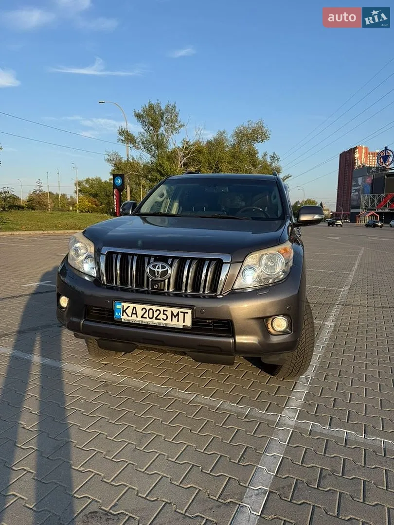 Toyota Land Cruiser Prado, 2011
