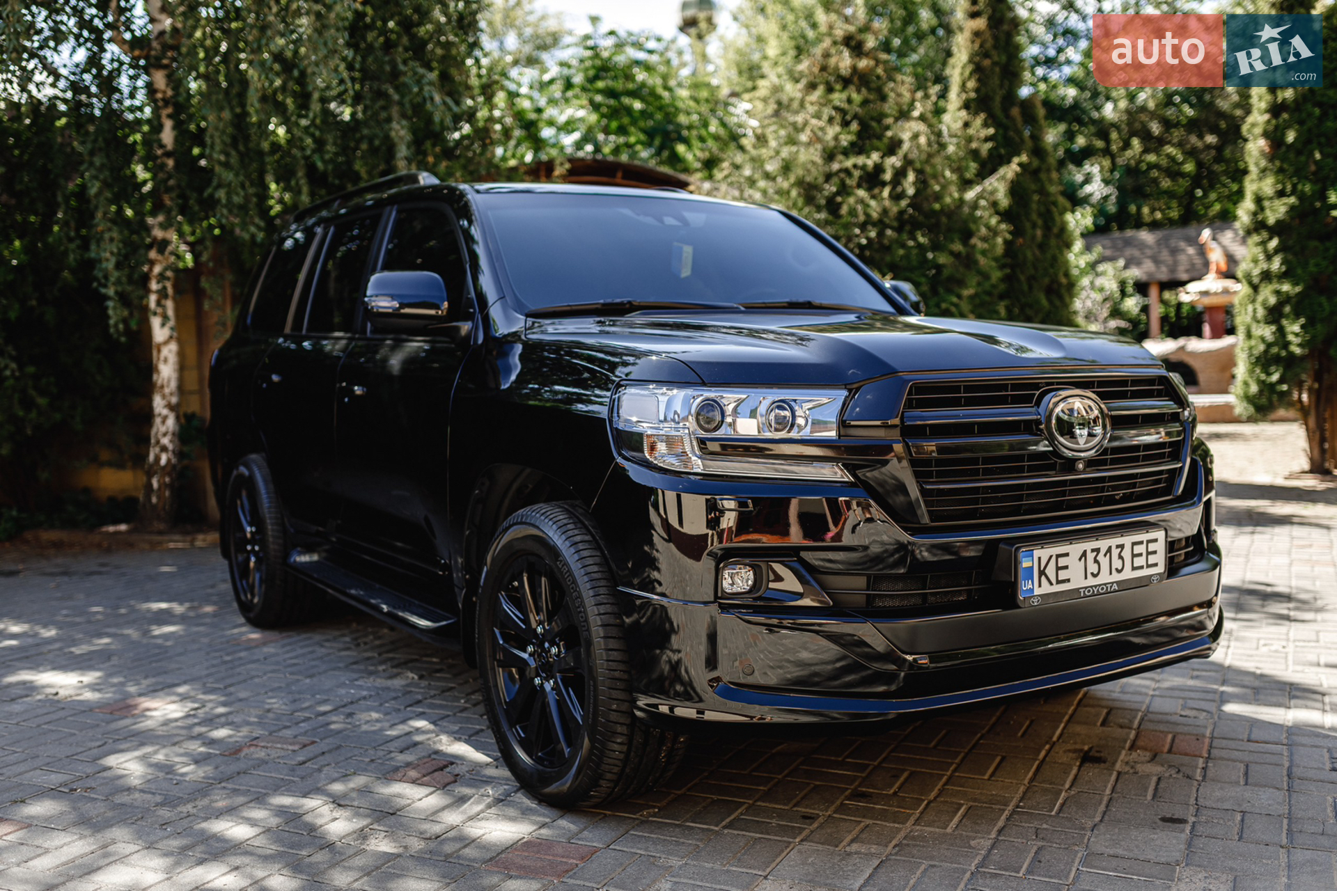 Toyota Land Cruiser 2019 — 1