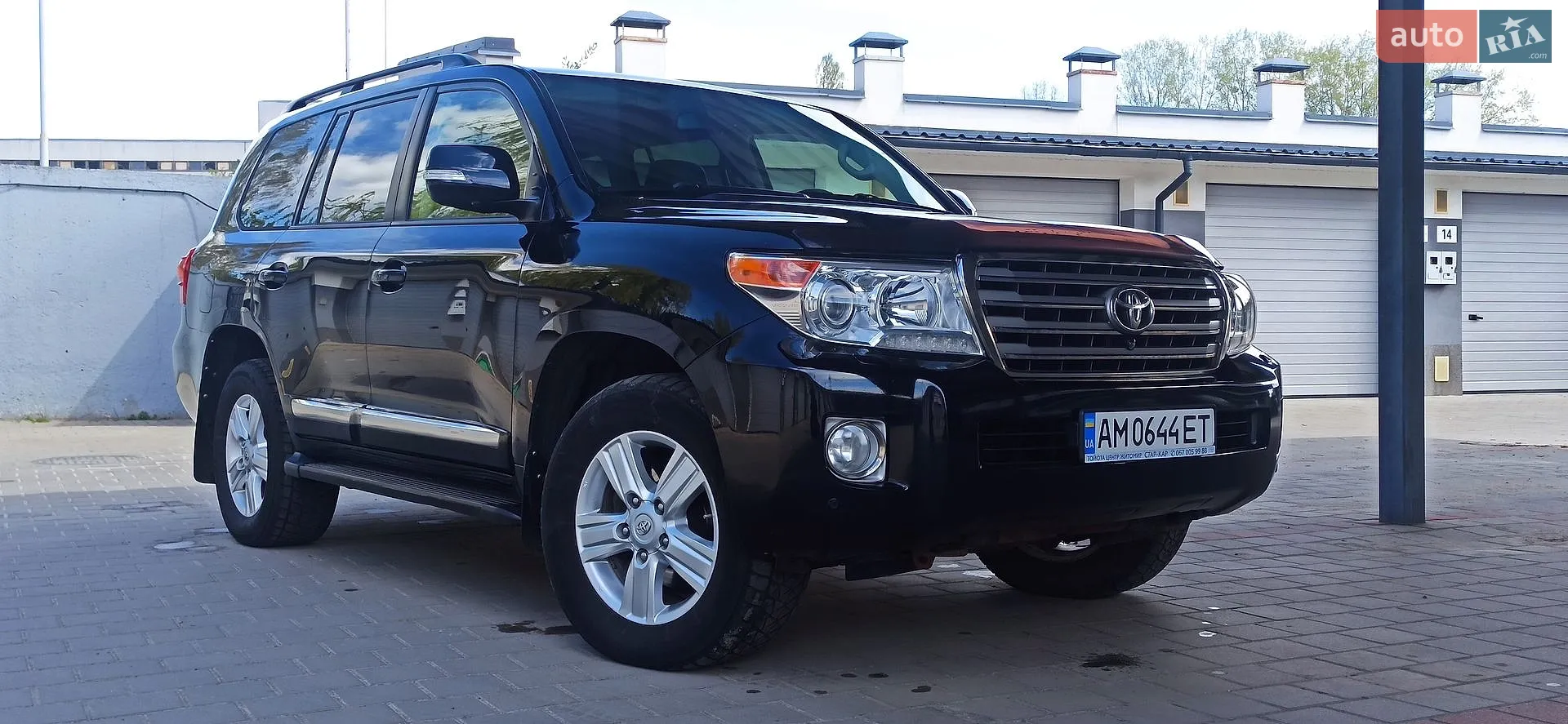 Toyota Land Cruiser, 2012
