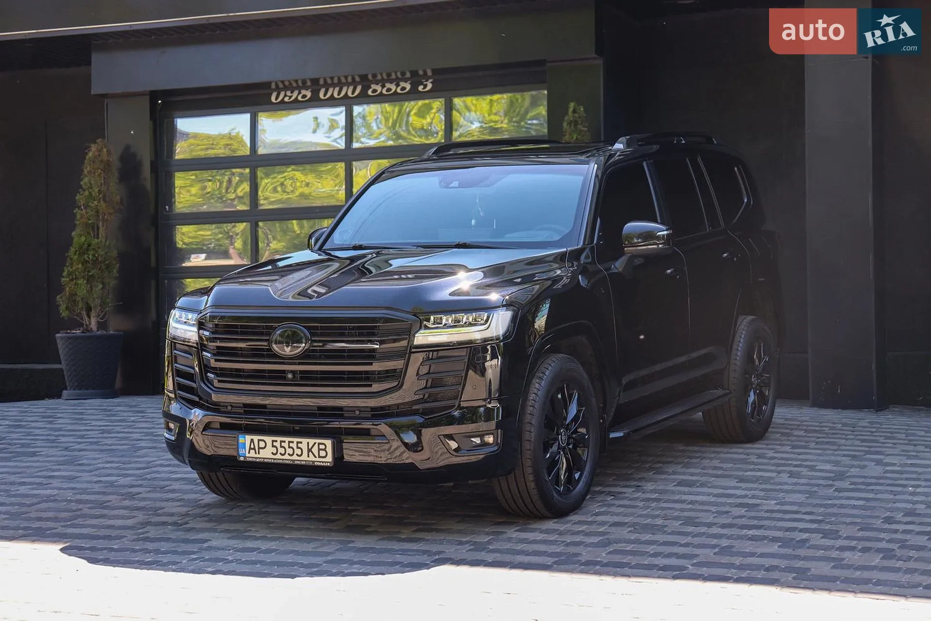 Toyota Land Cruiser, 2023