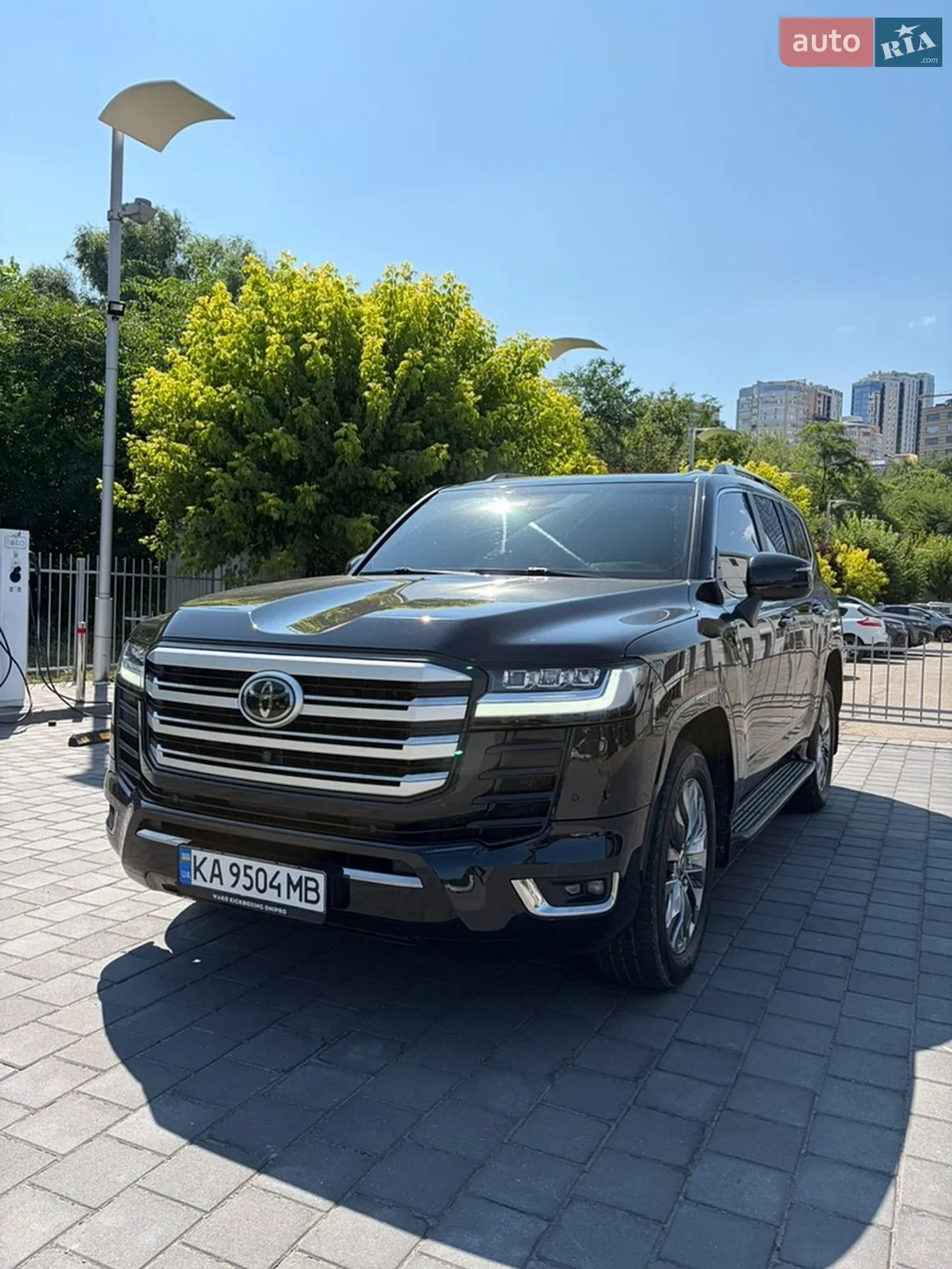 Toyota Land Cruiser, 2023