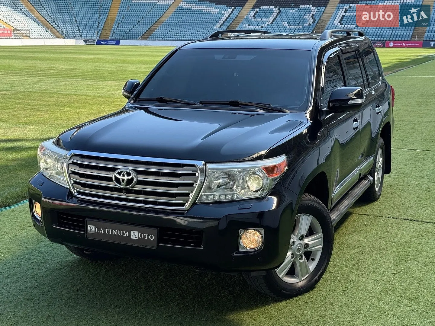 Toyota Land Cruiser, 2014