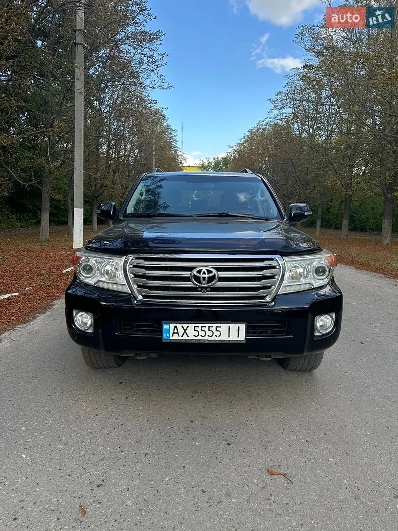 Toyota Land Cruiser, 2012