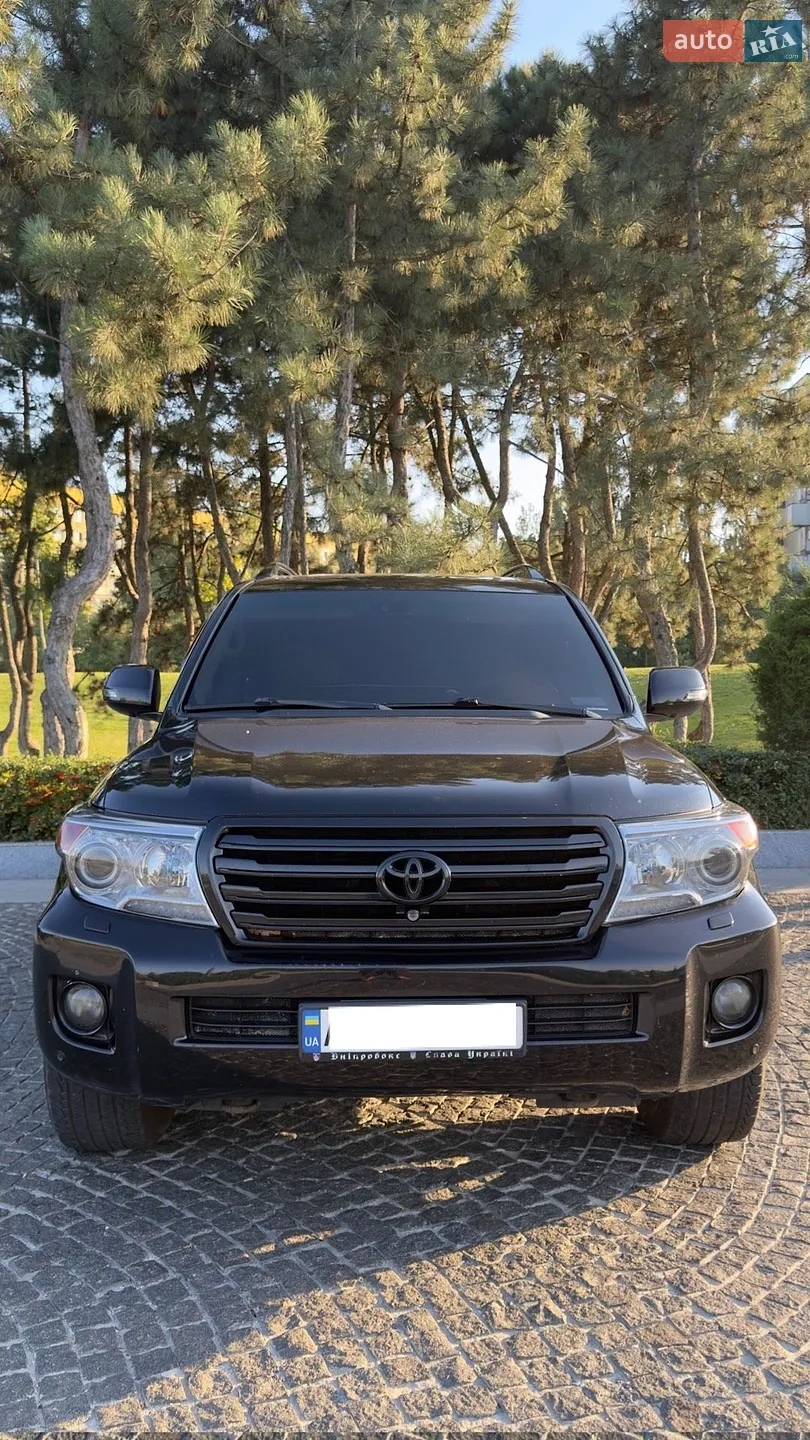 Toyota Land Cruiser, 2012