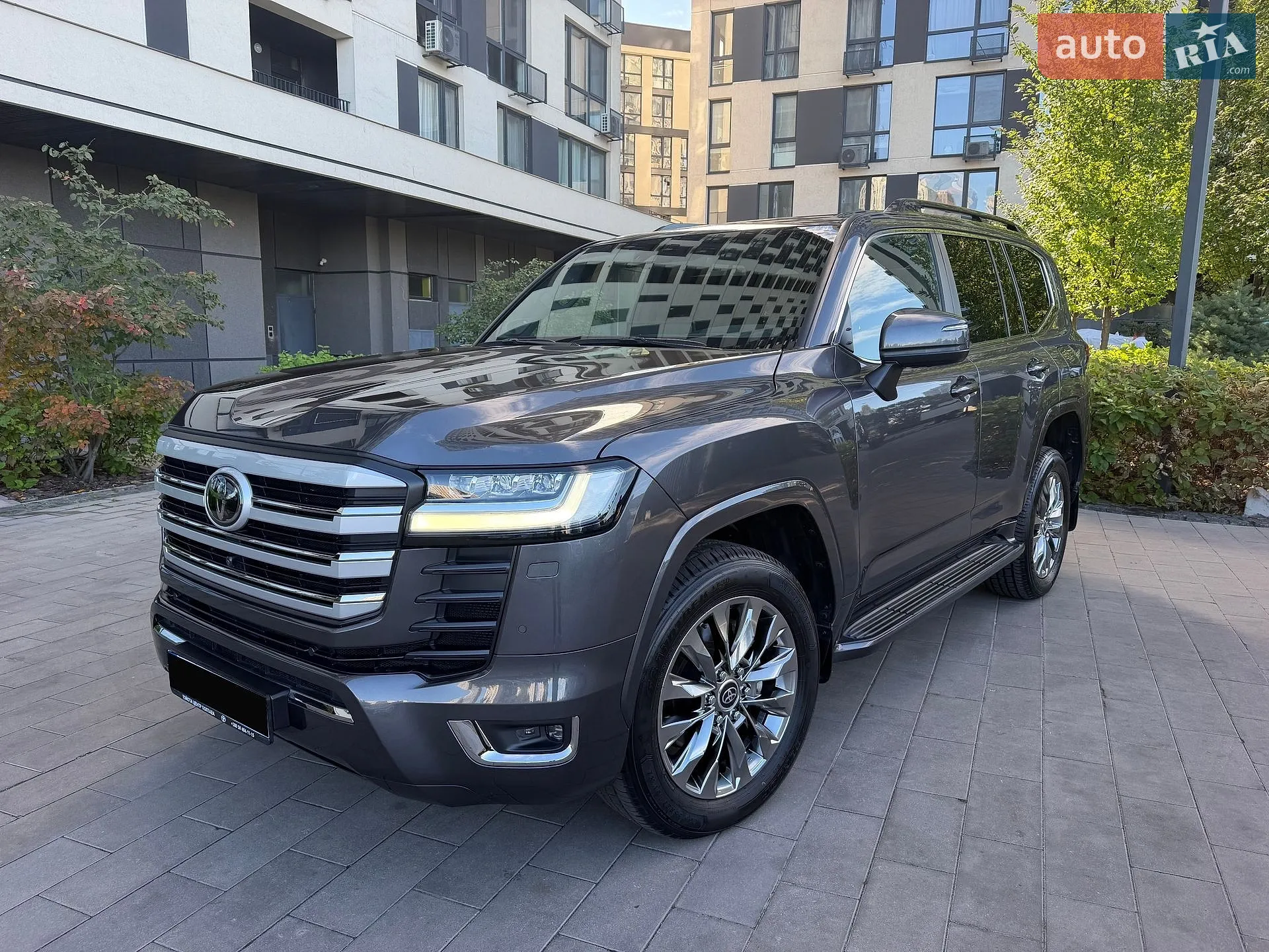 Toyota Land Cruiser, 2023