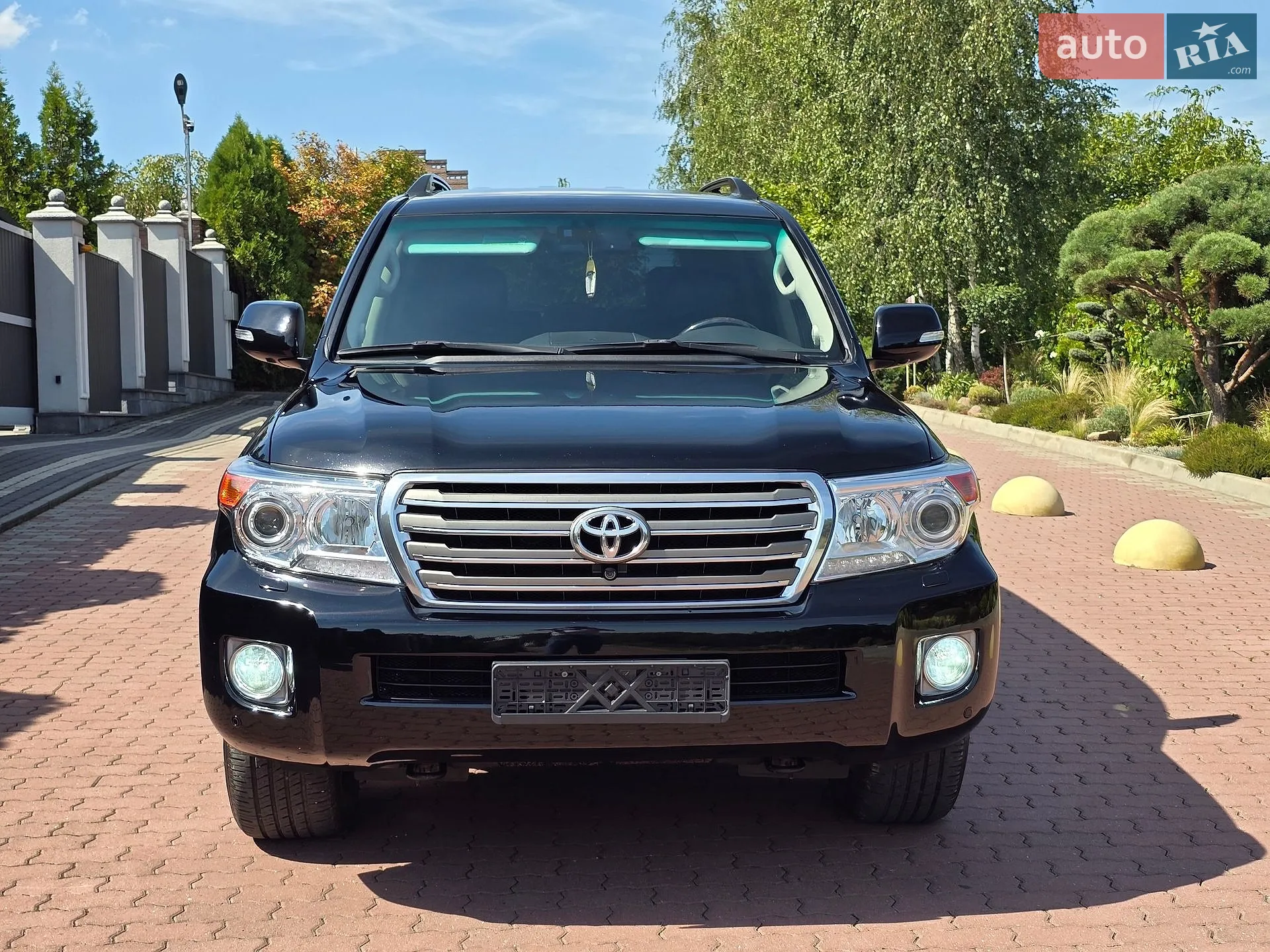 Toyota Land Cruiser, 2012