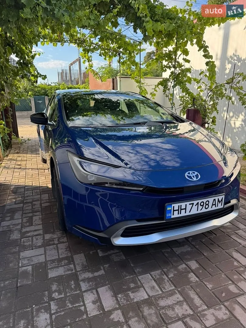Toyota Prius Prime, 2024
