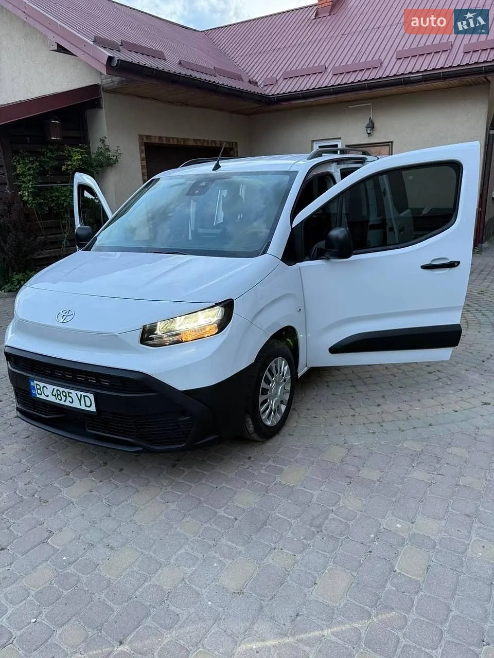 Toyota Proace, 2024