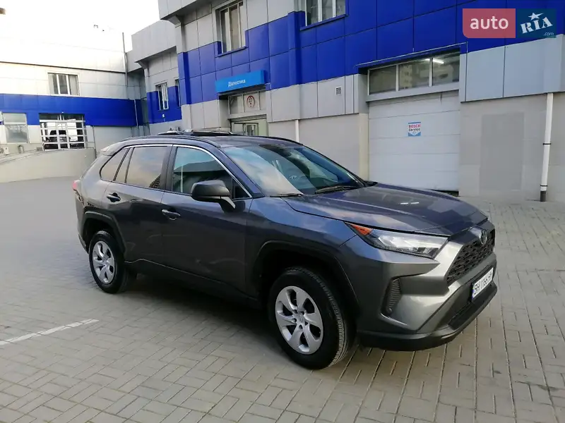 Toyota RAV4, 2018