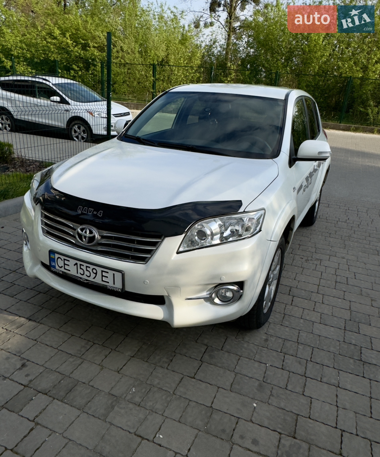 Toyota RAV4, 2010