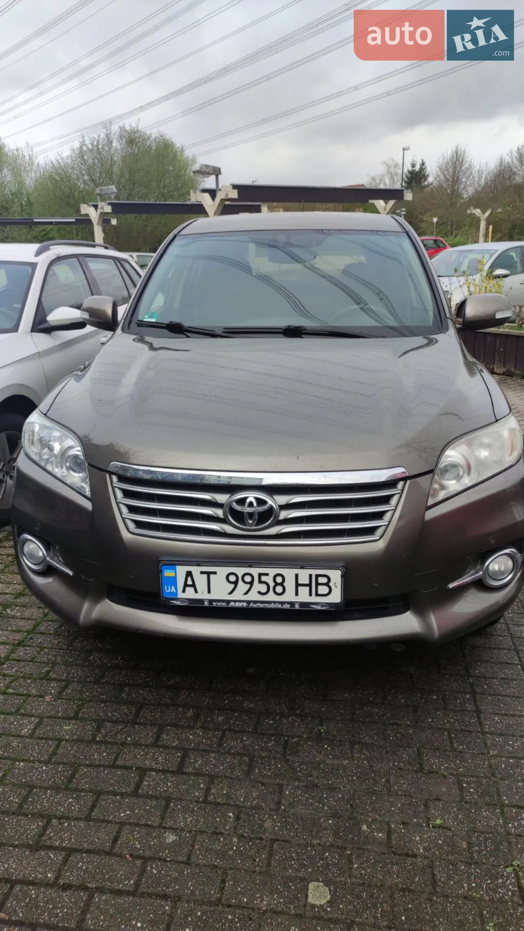 Toyota RAV4, 2010