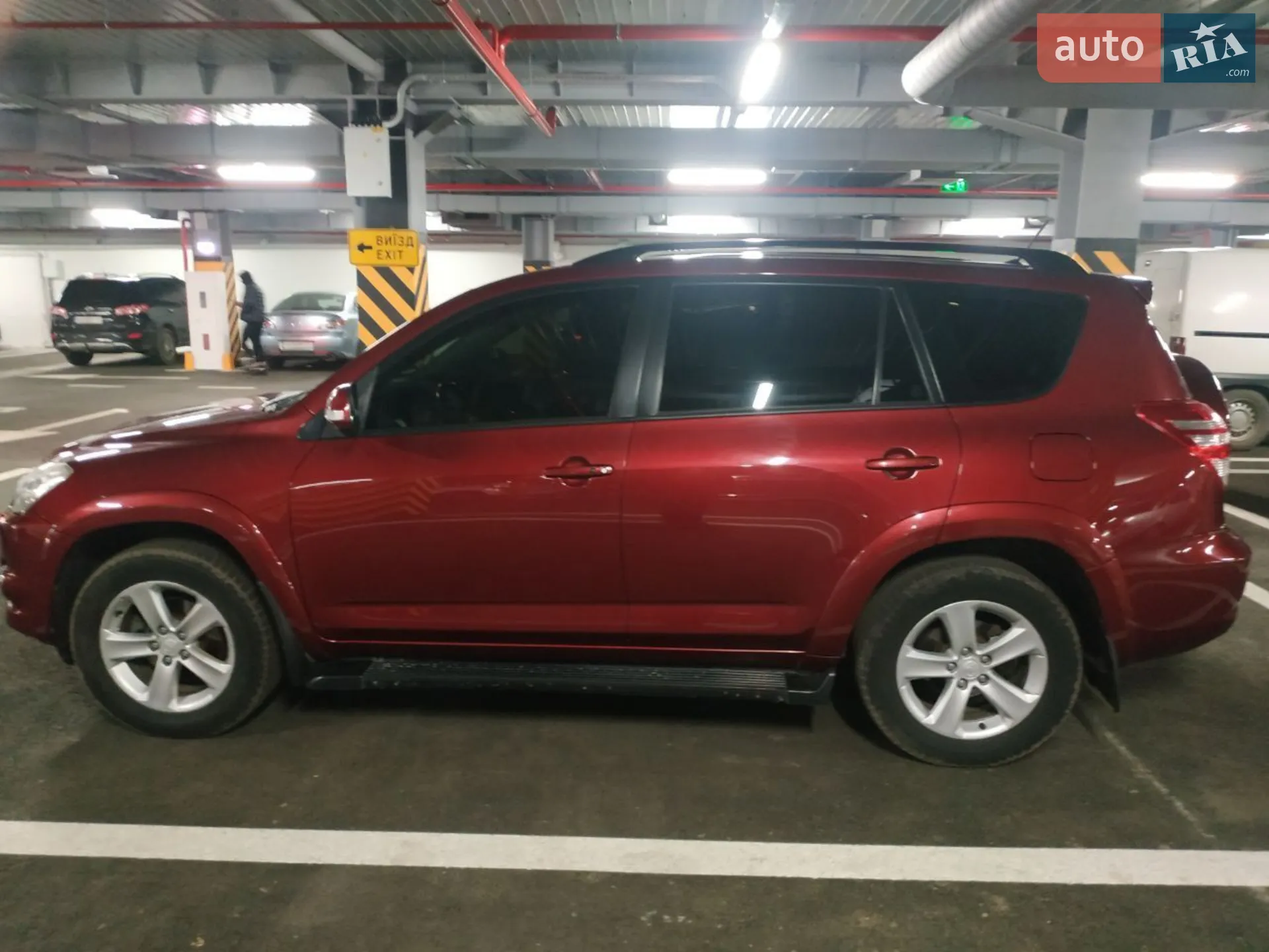 Toyota RAV4, 2010