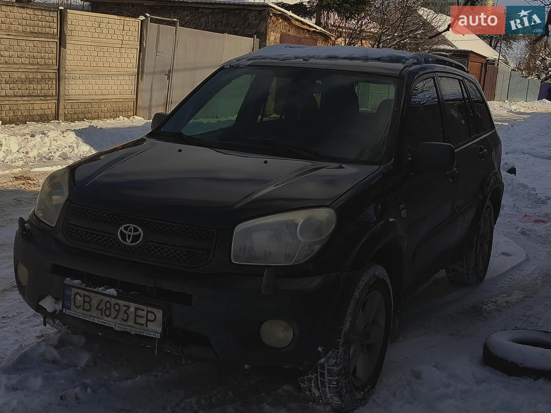 Toyota RAV4, 2004