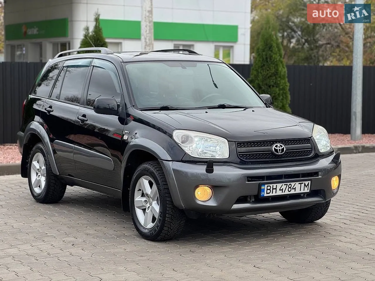 Toyota RAV4, 2004