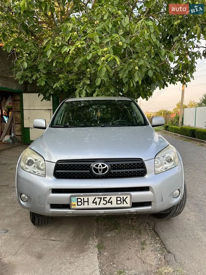 Toyota RAV4, 2007