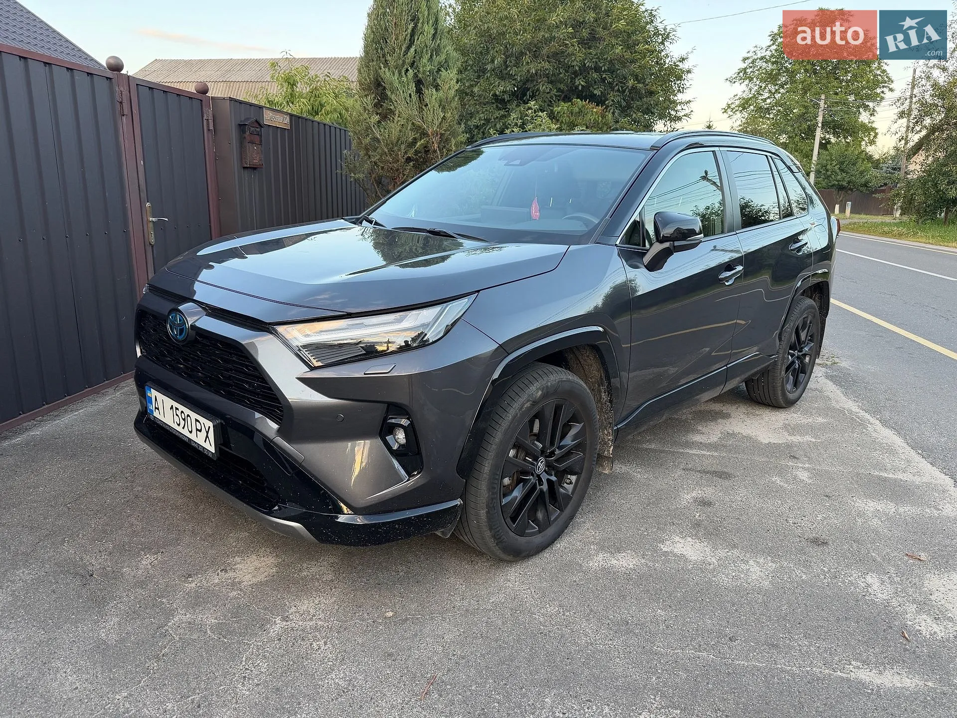 Toyota RAV4, 2024