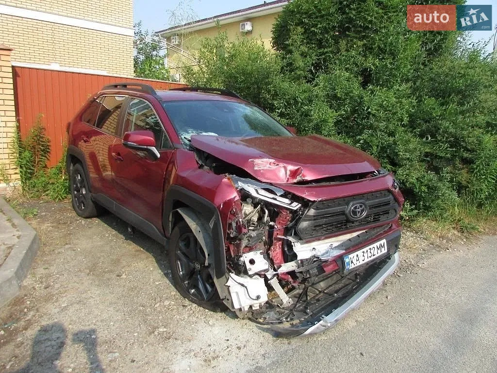Toyota RAV4, 2022