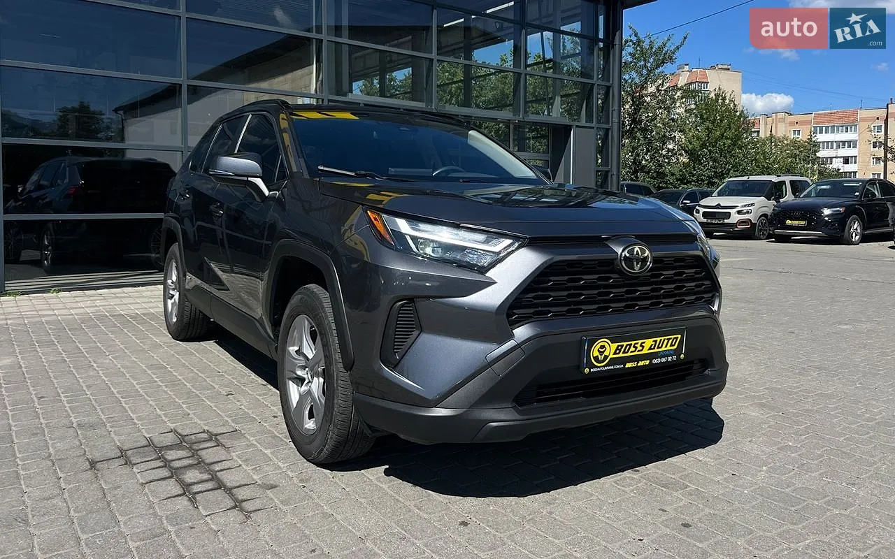 Toyota RAV4, 2025