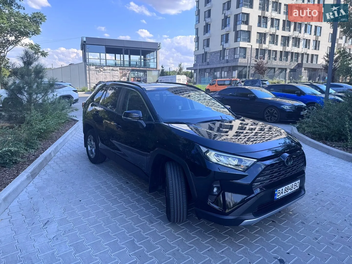 Toyota RAV4, 2023