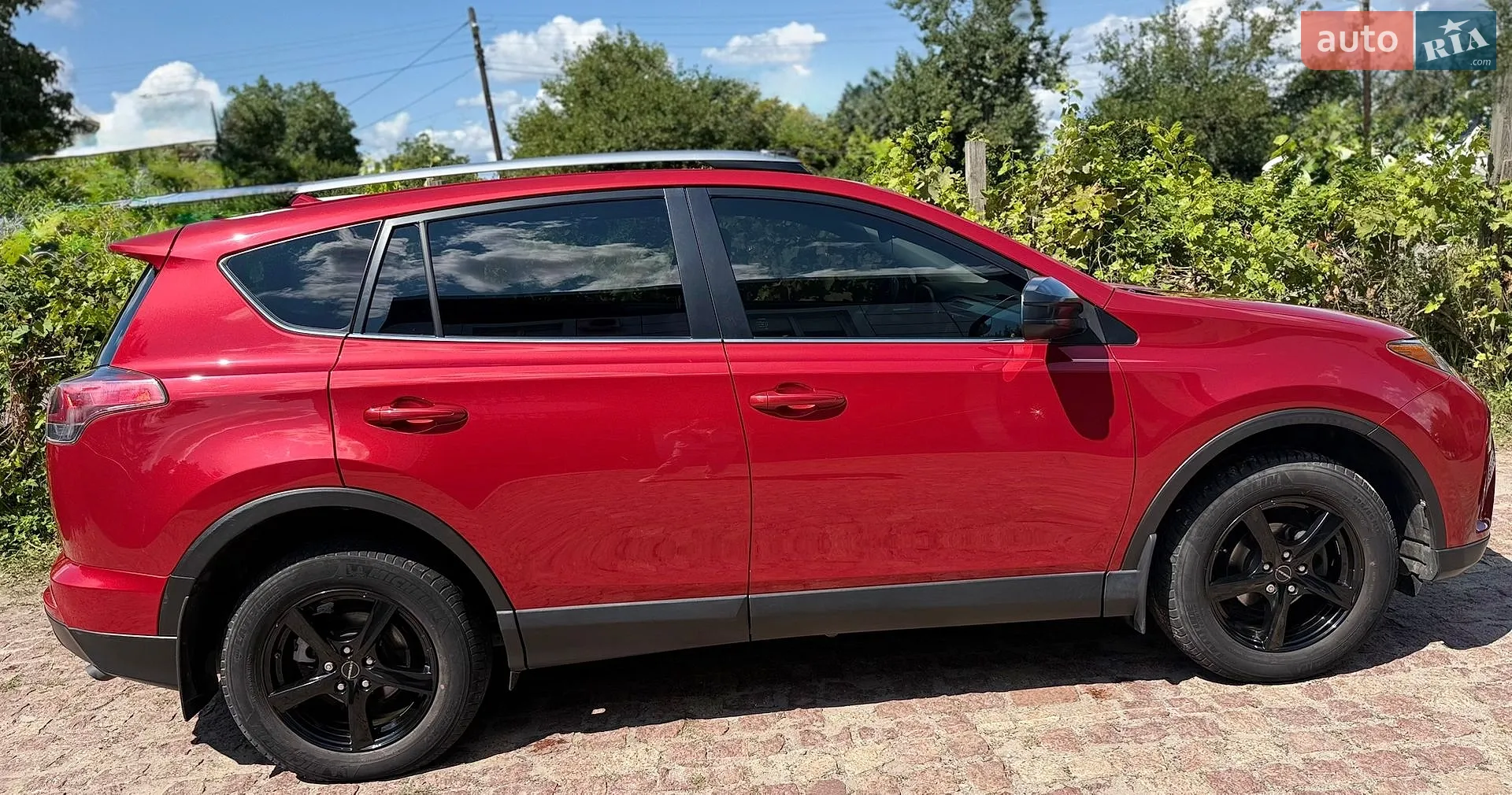 Toyota RAV4, 2017