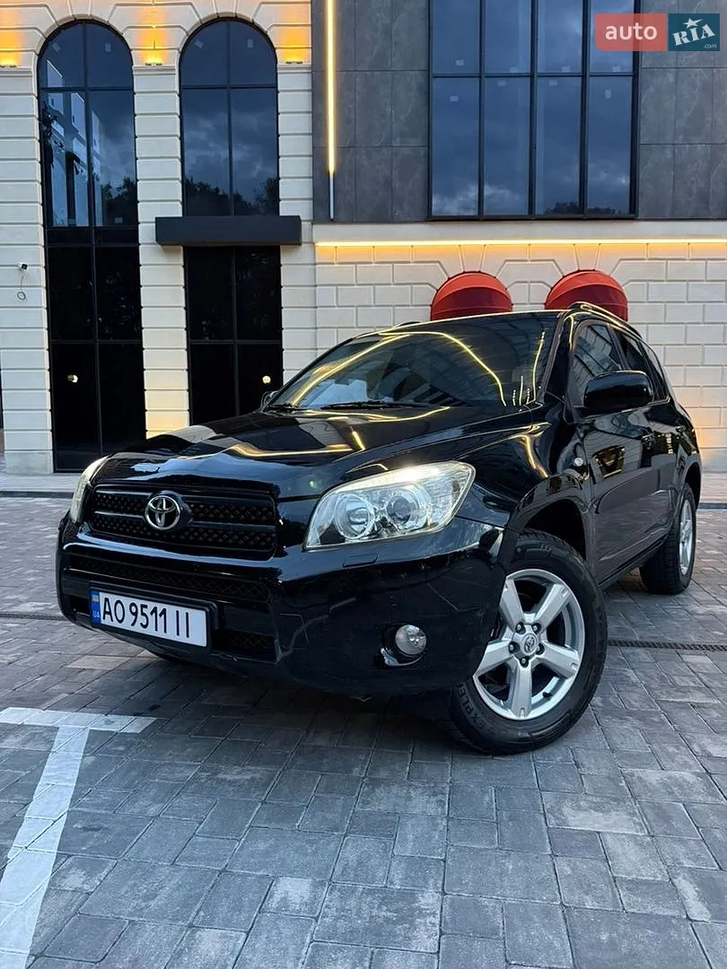 Toyota RAV4, 2006