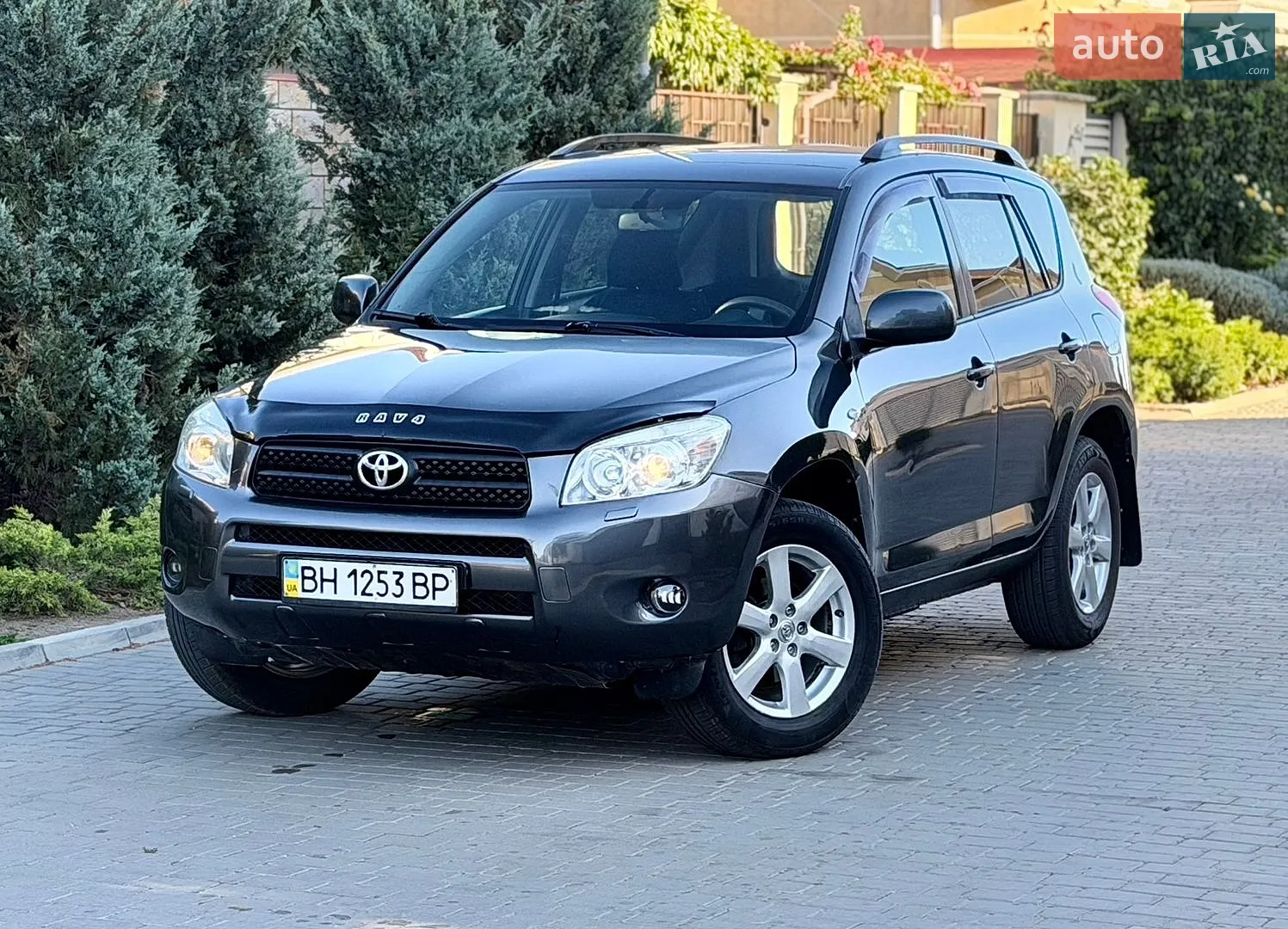 Toyota RAV4, 2006