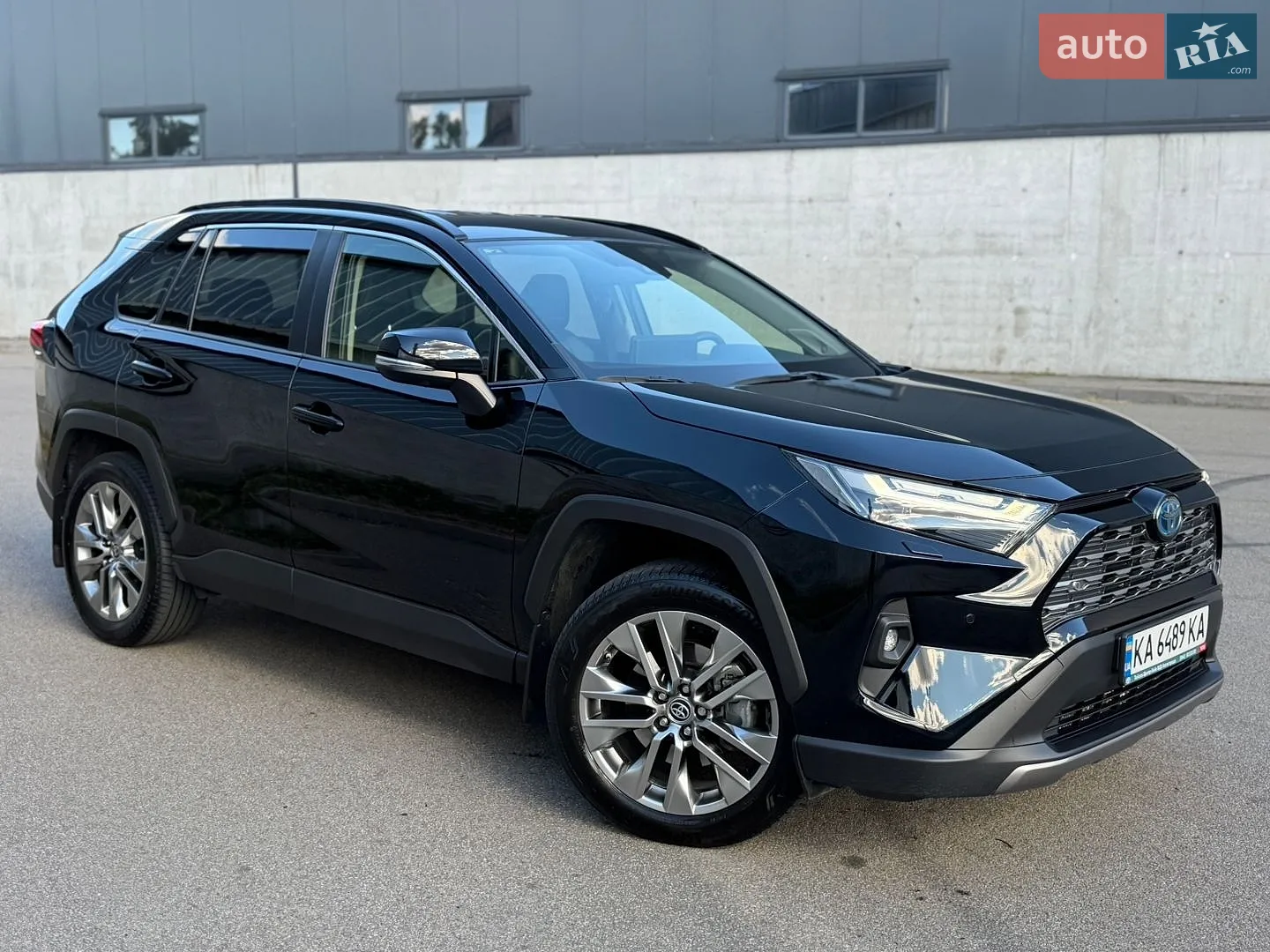 Toyota RAV4, 2024