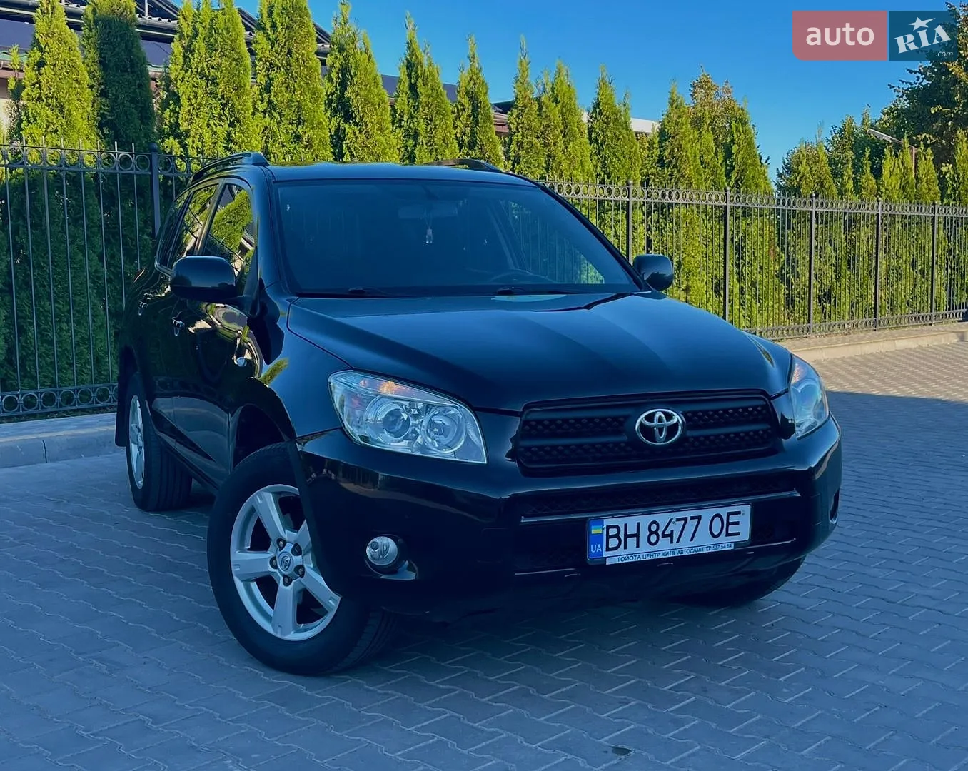 Toyota RAV4, 2005