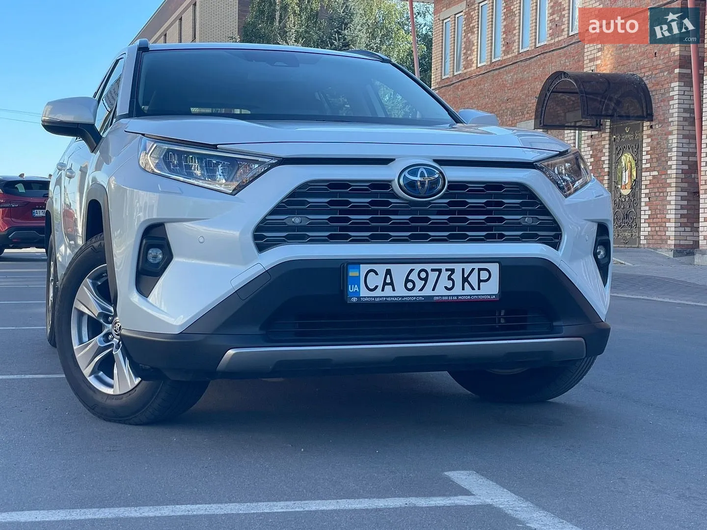 Toyota RAV4, 2025