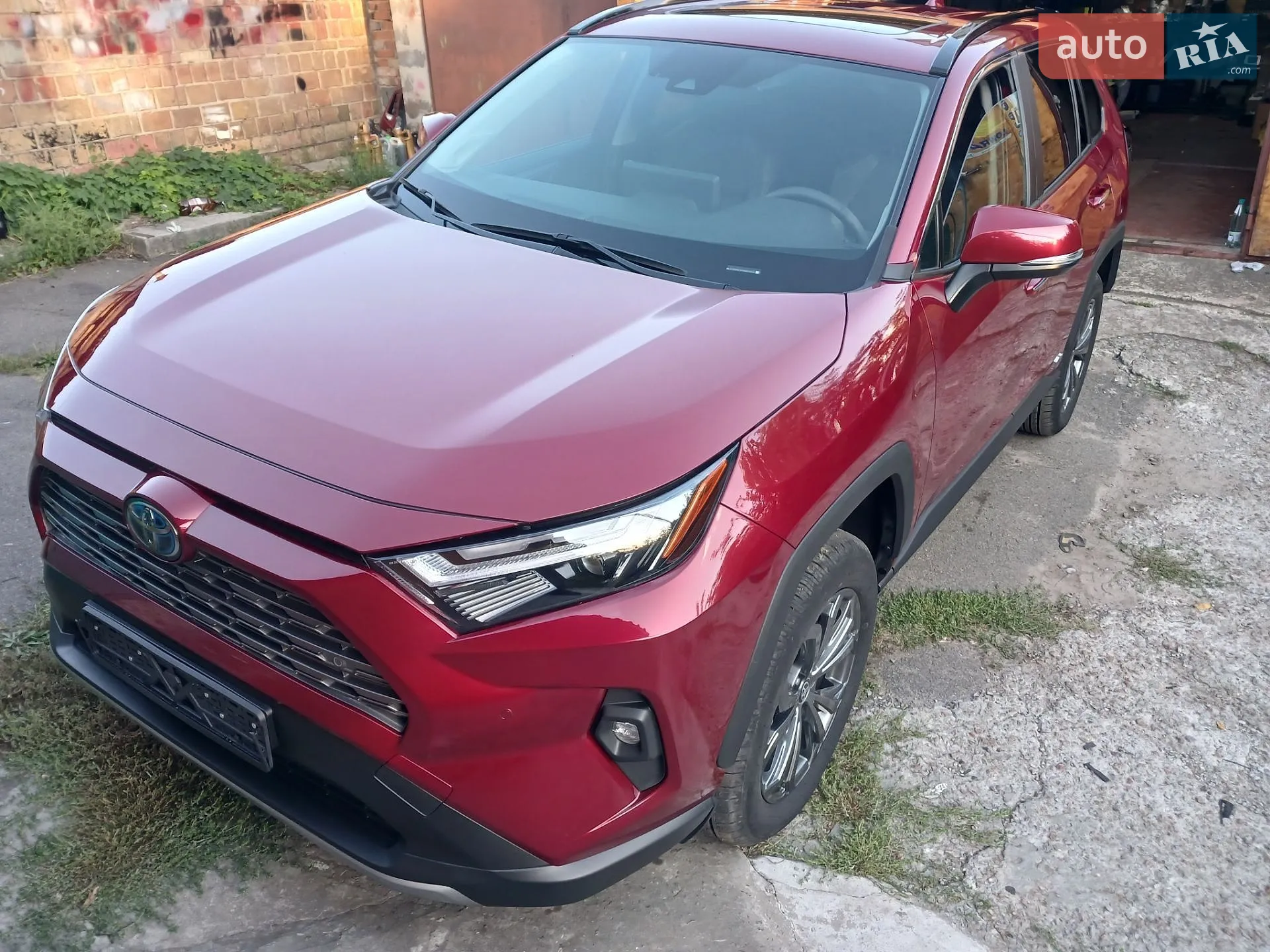 Toyota RAV4, 2024
