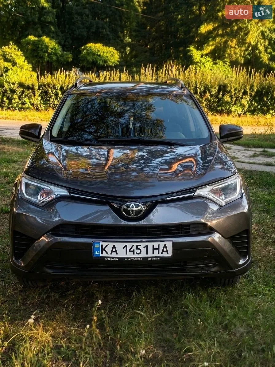 Toyota RAV4, 2017