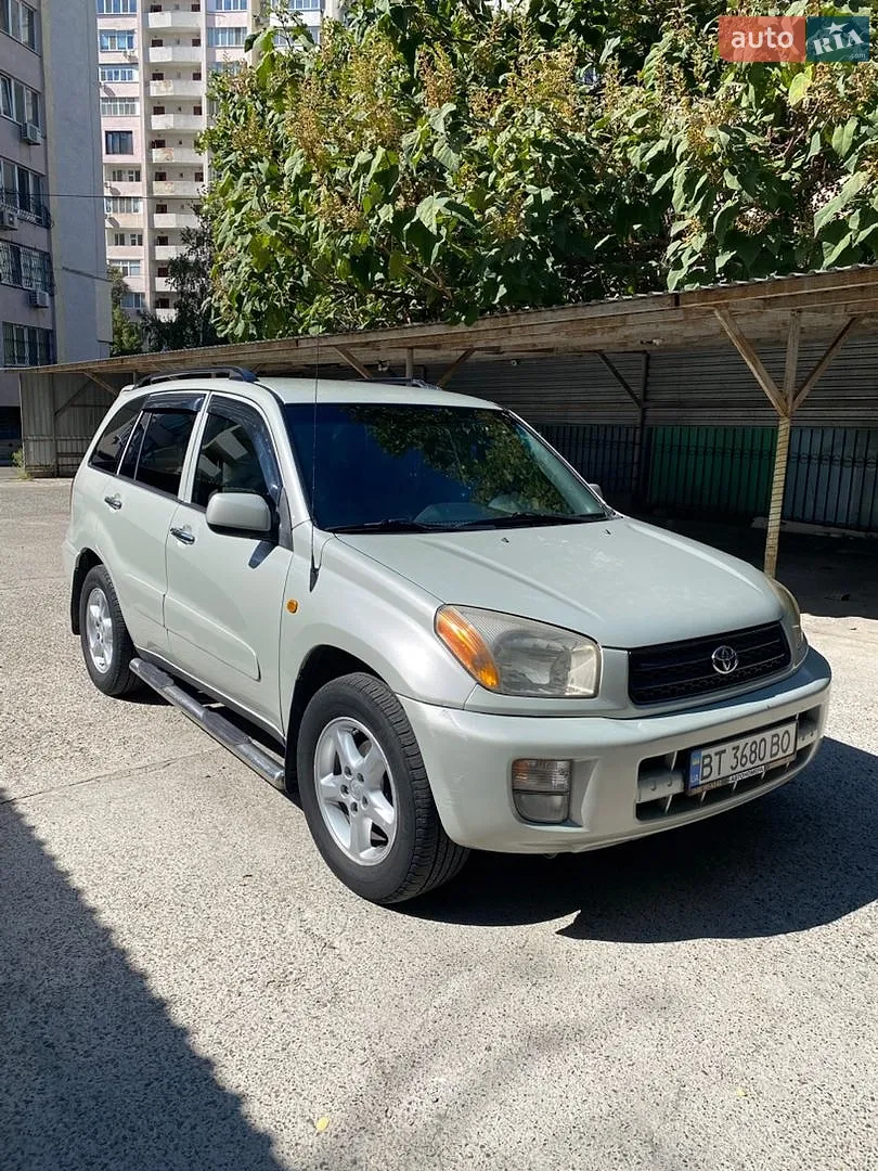 Toyota RAV4, 2003