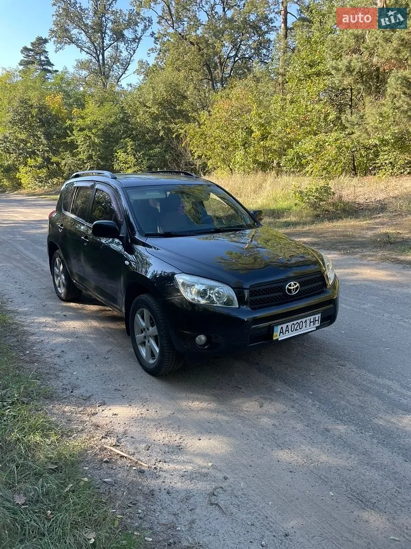Toyota RAV4, 2006