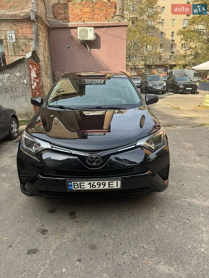 Toyota RAV4, 2018