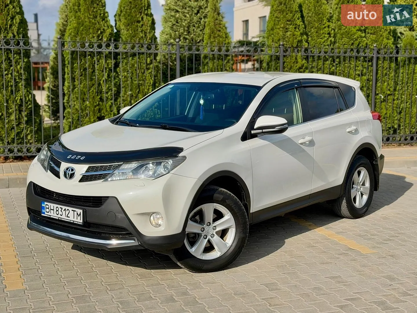 Toyota RAV4, 2014