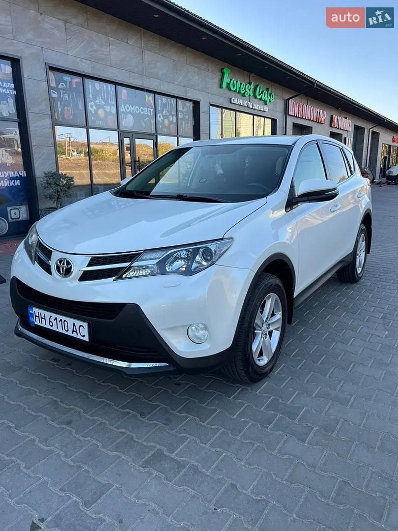 Toyota RAV4, 2014
