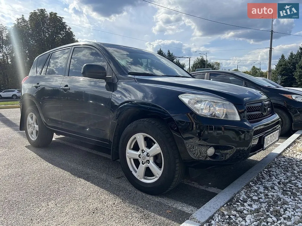 Toyota RAV4, 2006