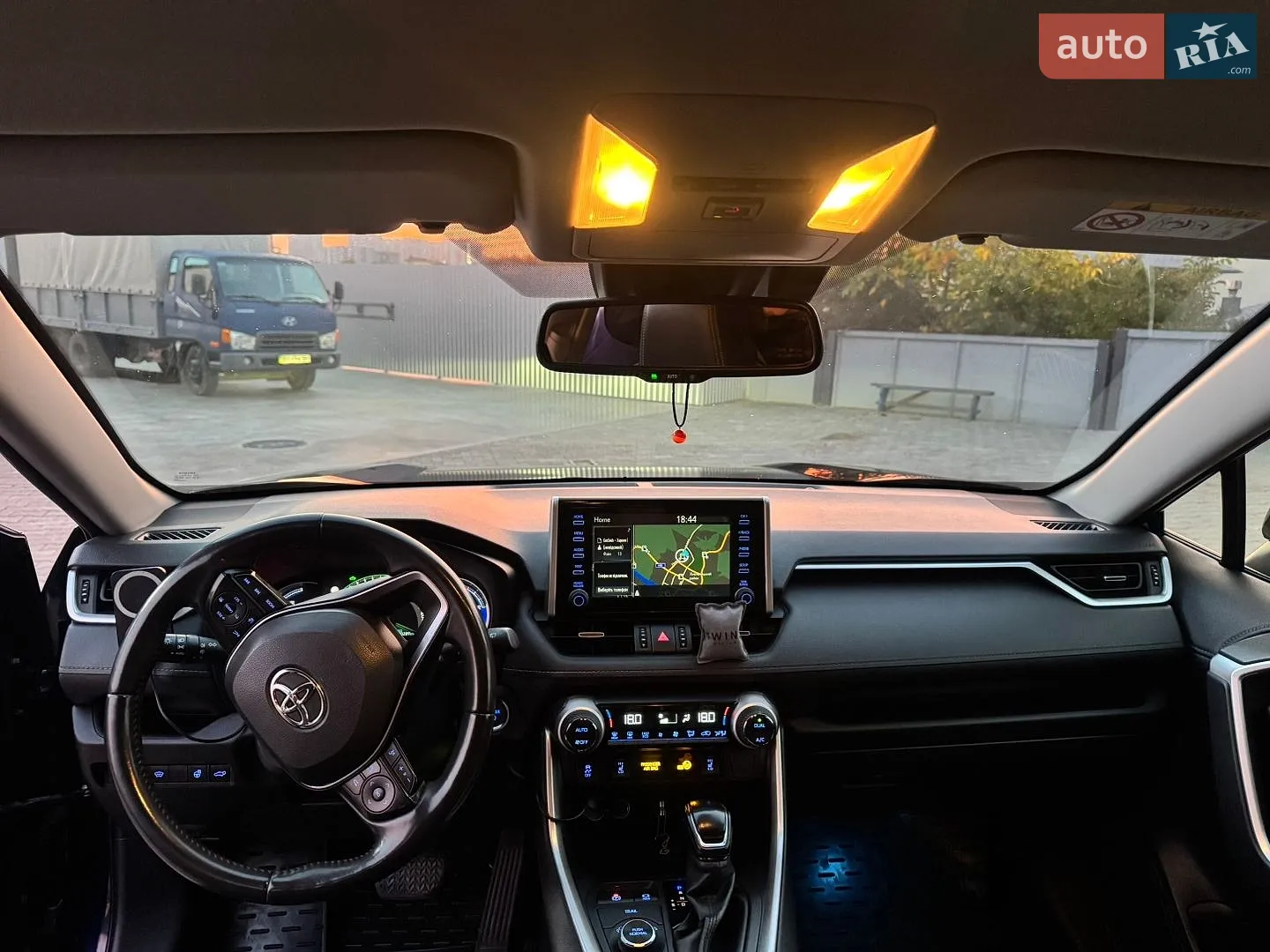 Toyota RAV4, 2021