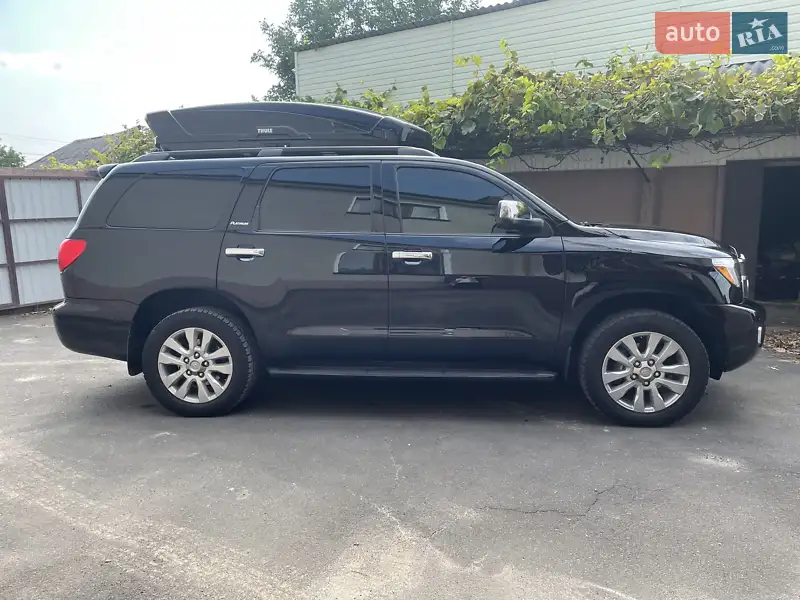 Toyota Sequoia, 2008