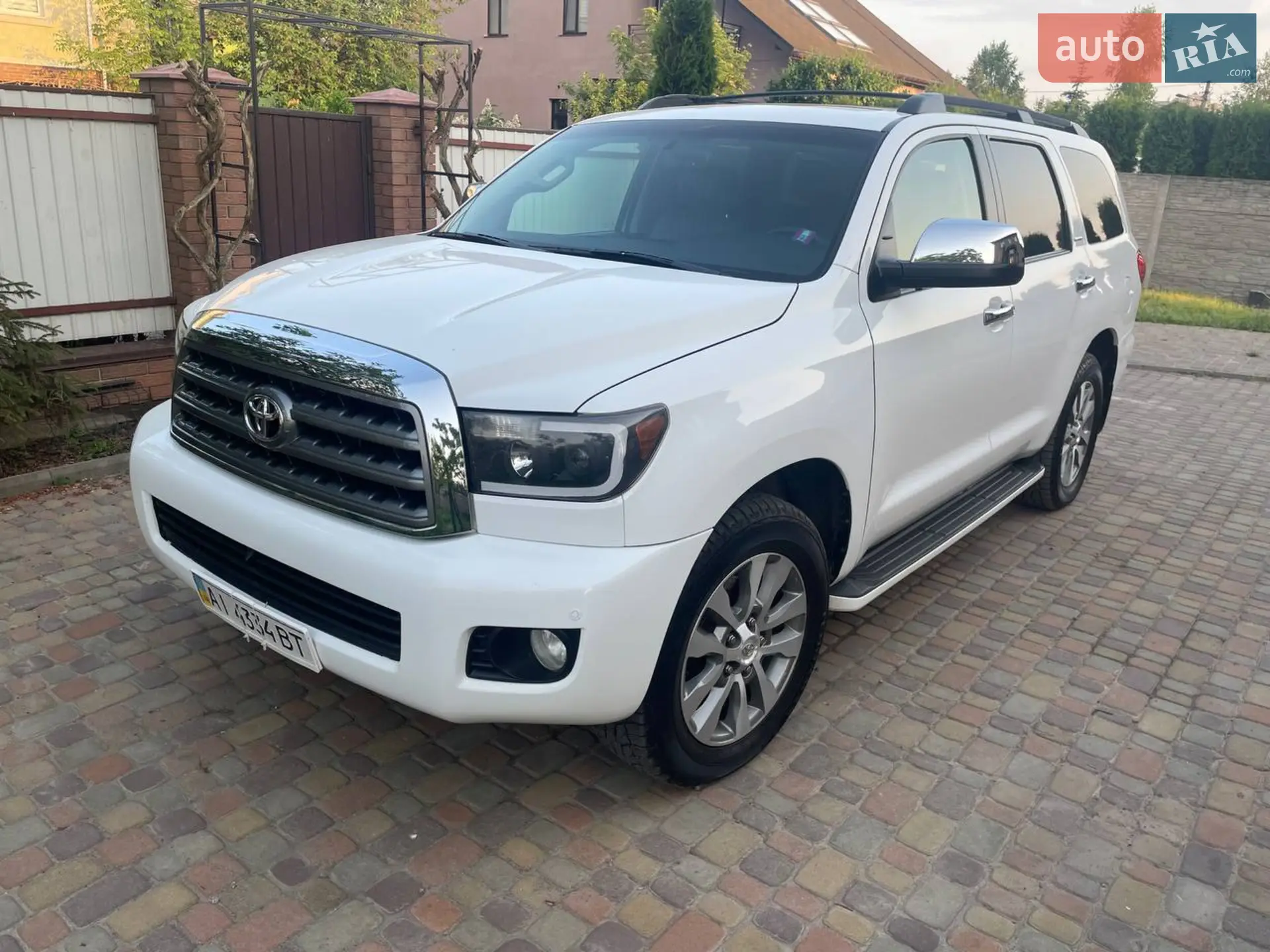 Toyota Sequoia, 2017